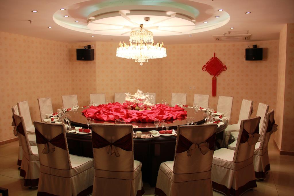 Soluxe Cairo Hotel Kafr Ghatati Exterior photo