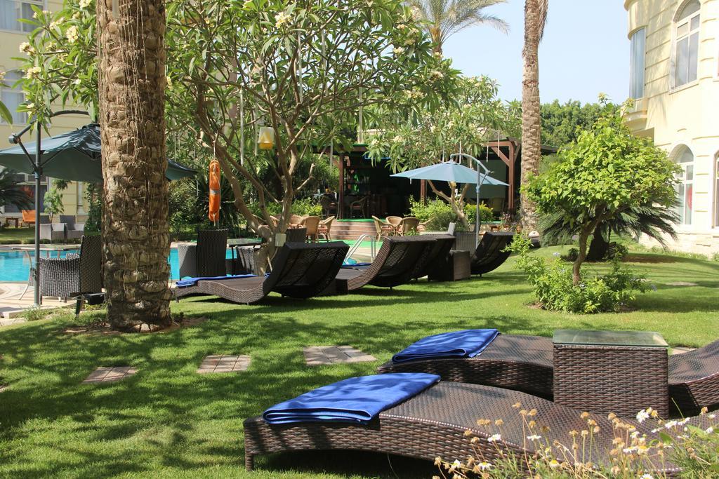Soluxe Cairo Hotel Kafr Ghatati Exterior photo